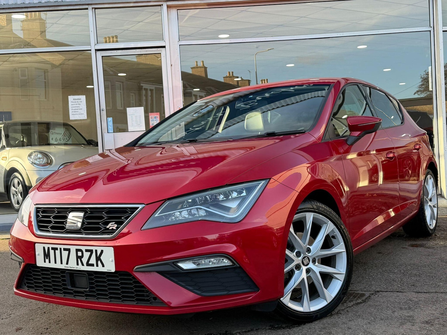 Used SEAT Leon 2017 for sale - 76801970: Photo 1