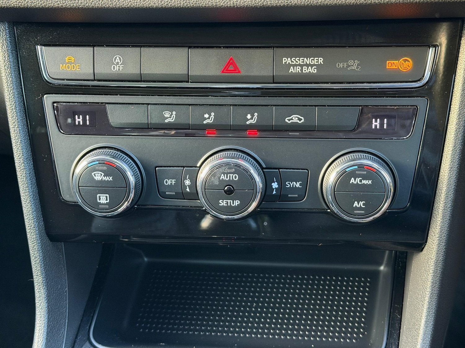 Used SEAT Leon 2017 for sale - 76801970: Photo 11