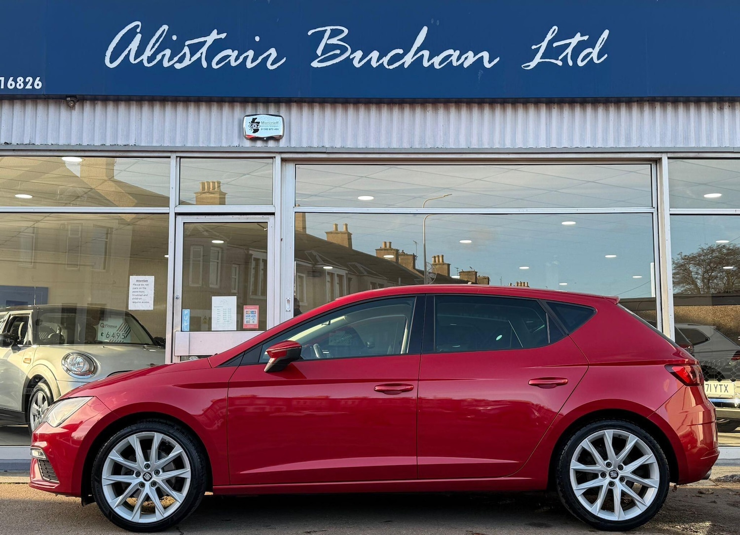 Used SEAT Leon 2017 for sale - 76801970: Photo 2