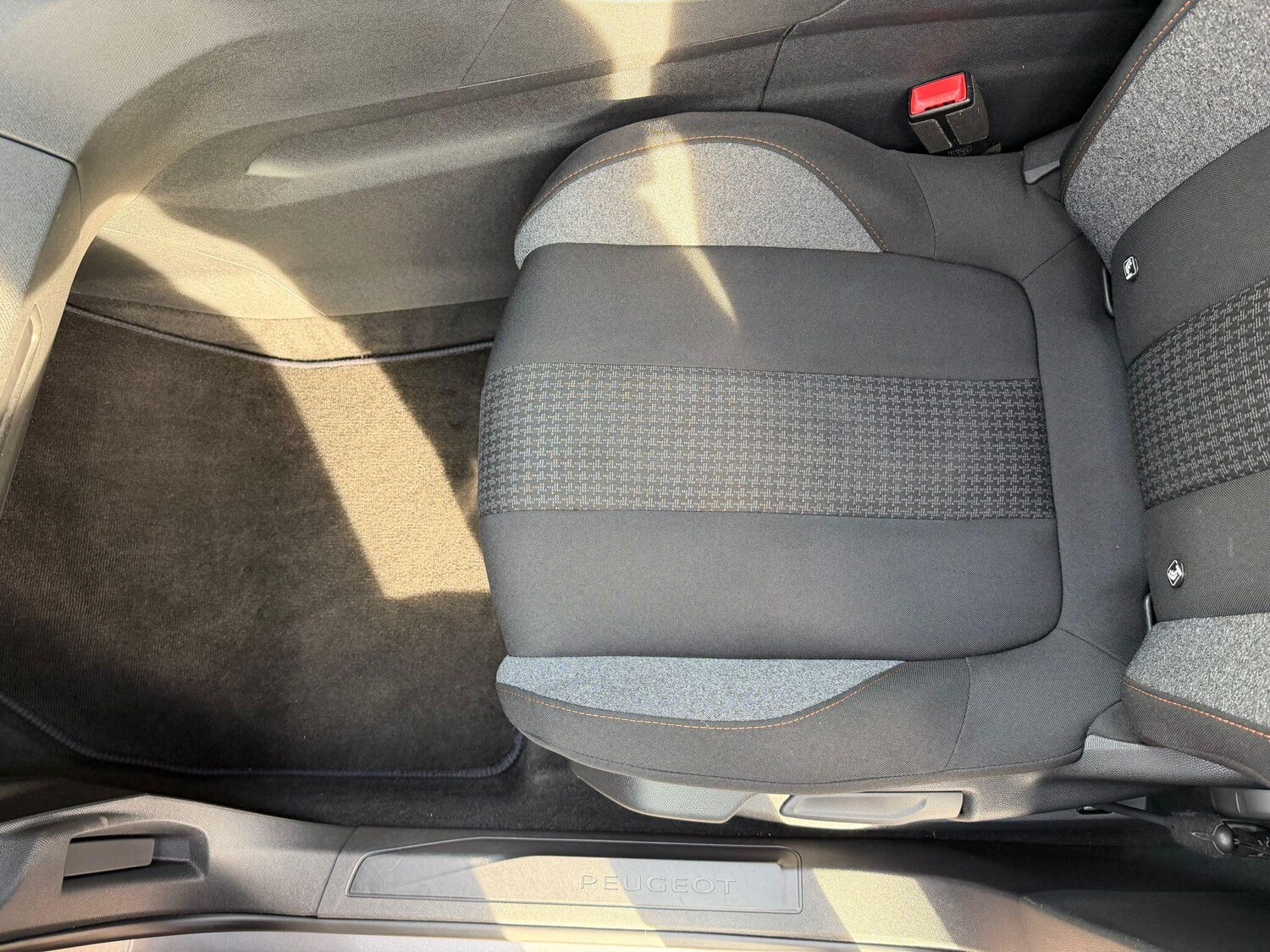 Used Peugeot 3008 2017 for sale - 76646067: Photo 24