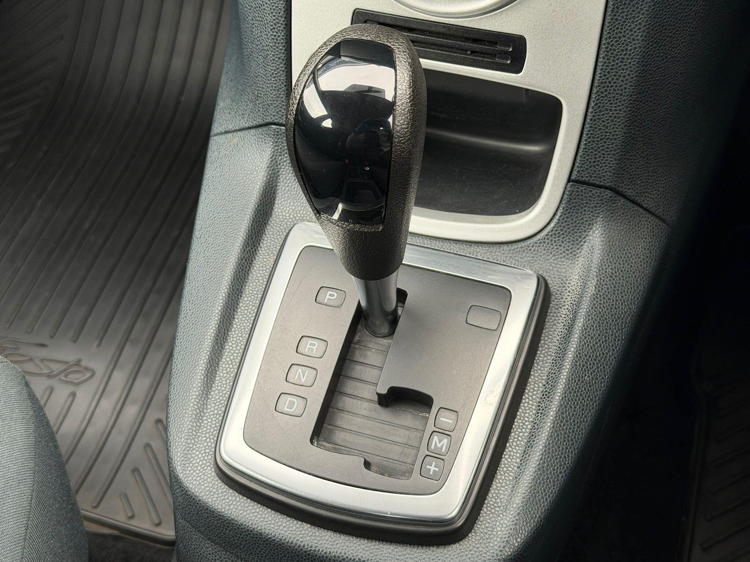 Used Ford Fiesta 2012 for sale - 76989678: Photo 6