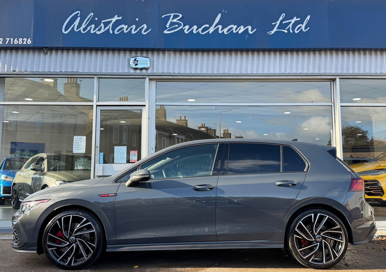 Used Volkswagen Golf 2023 for sale - 76647546: Photo 2