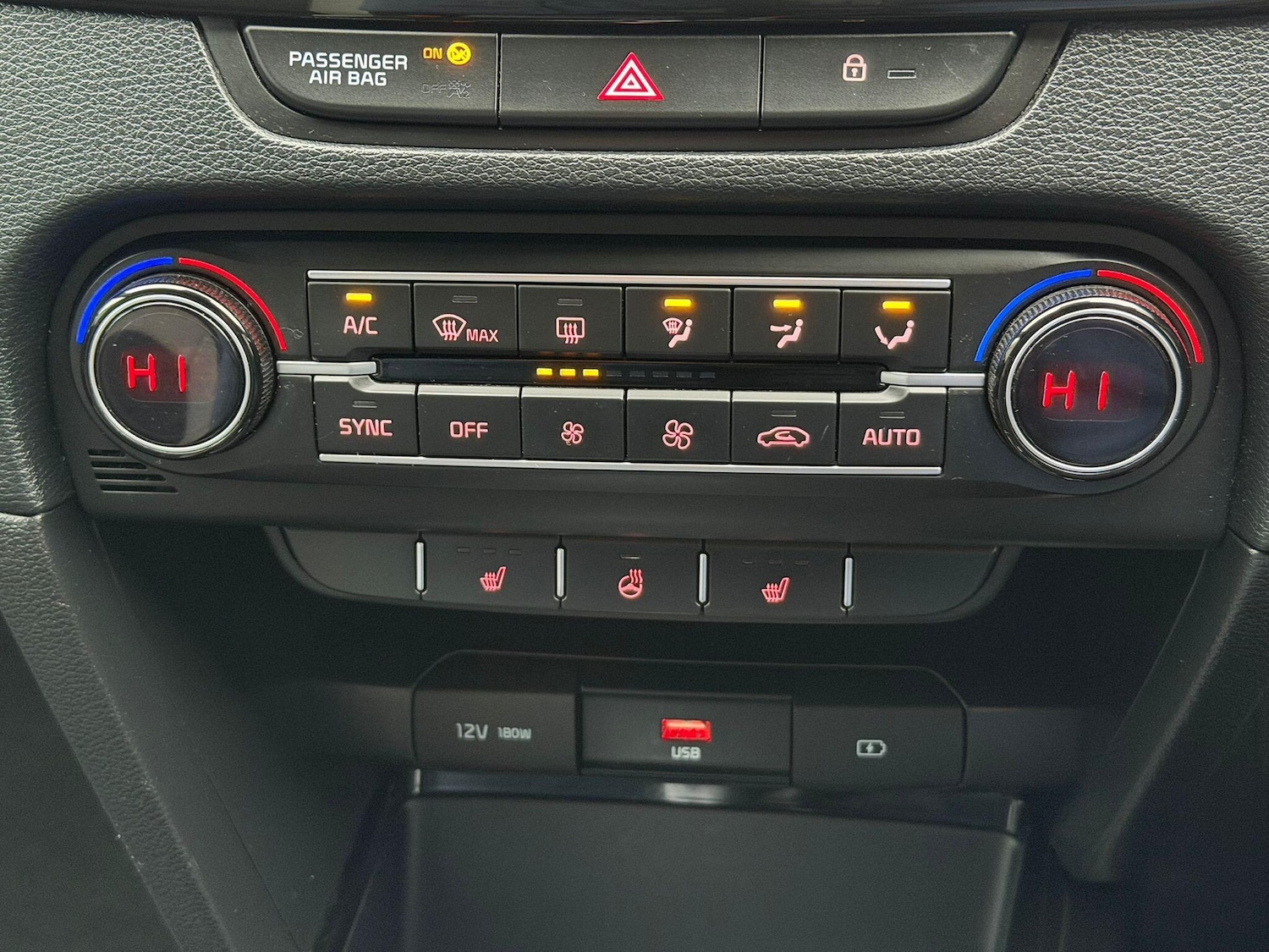 Used Kia Ceed 2021 for sale - 76700997: Photo 13