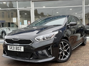 Used Kia Ceed 2021 for sale - 76700997: Photo