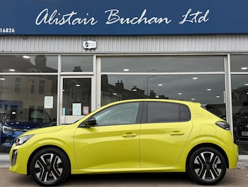 Used Peugeot 208 2025 for sale - 77882305: Photo