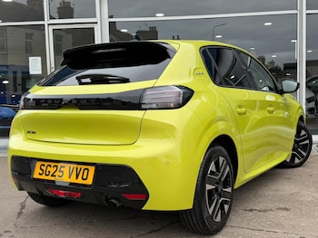 Used Peugeot 208 2025 for sale - 77882305: Photo