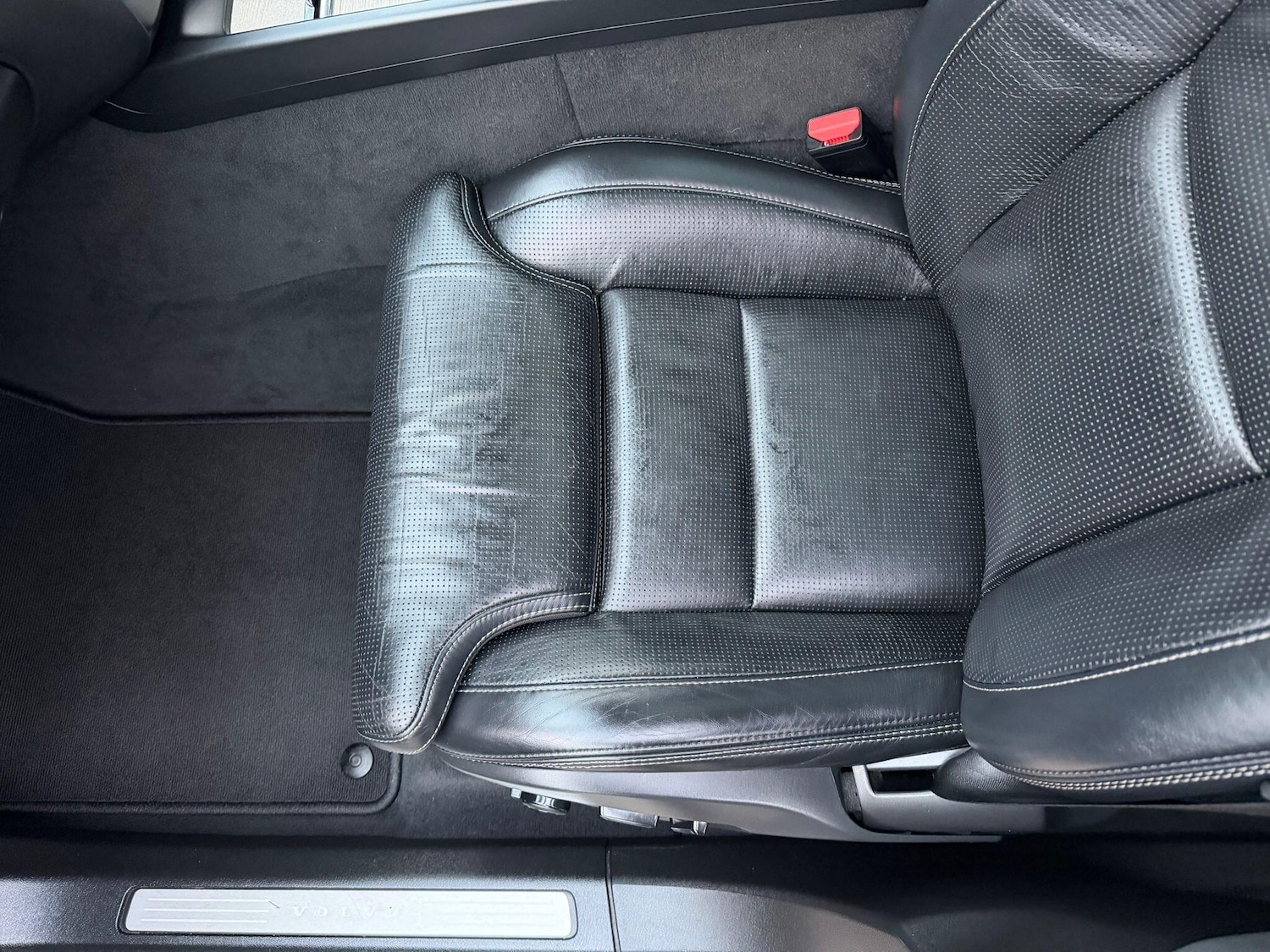 Used Volvo XC60 2020 for sale - 76647550: Photo 30