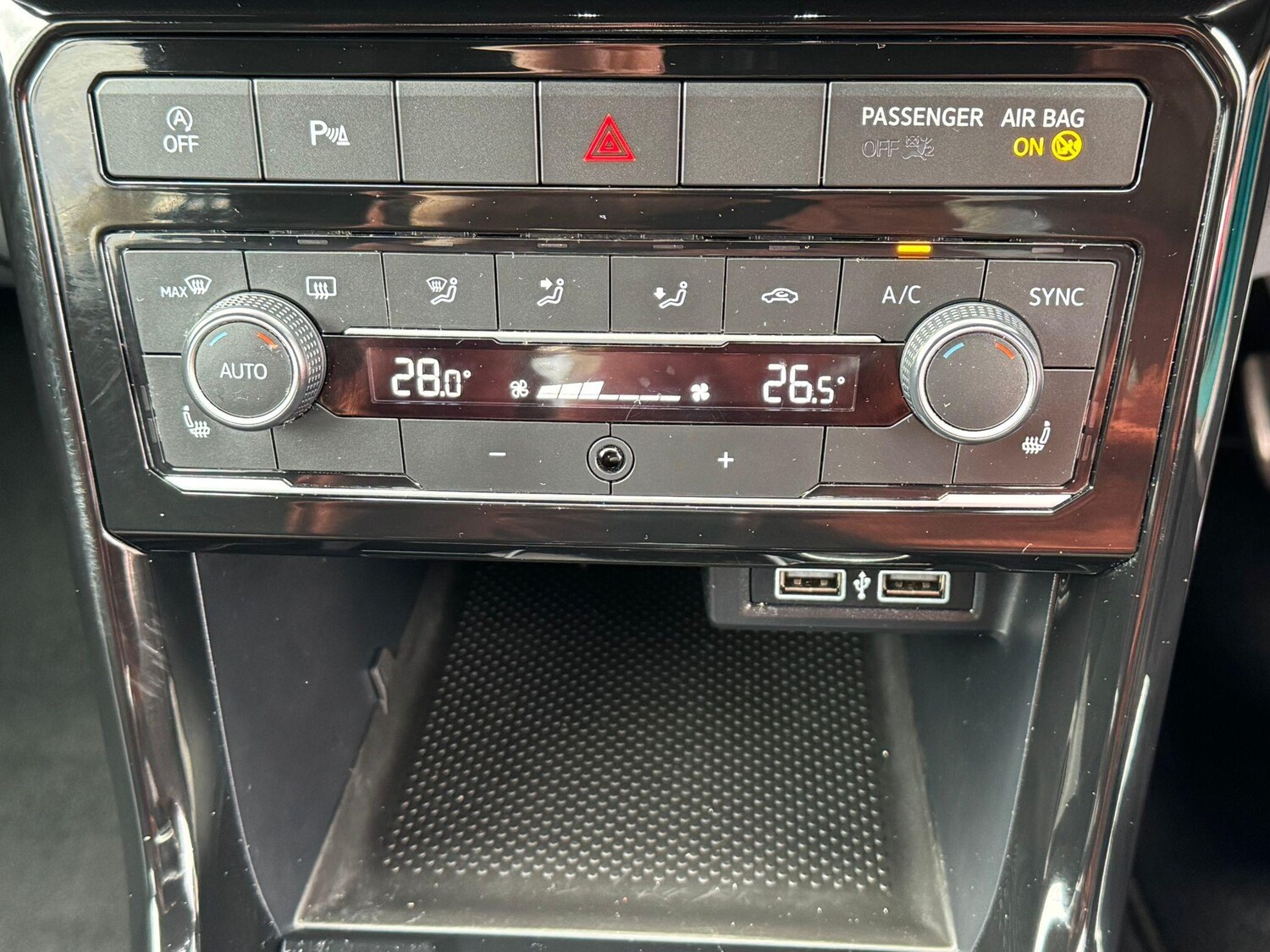 Used Volkswagen T-Cross 2020 for sale - 77467996: Photo 12