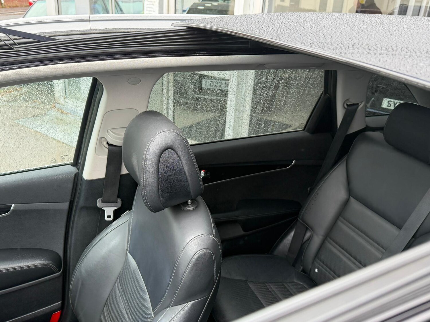 Used Kia Sorento 2015 for sale - 76647566: Photo 15