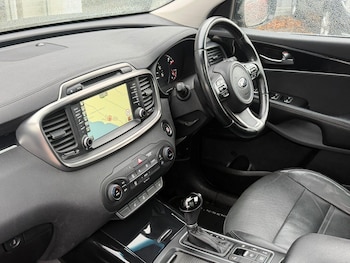 Used Kia Sorento 2015 for sale - 76647566: Photo