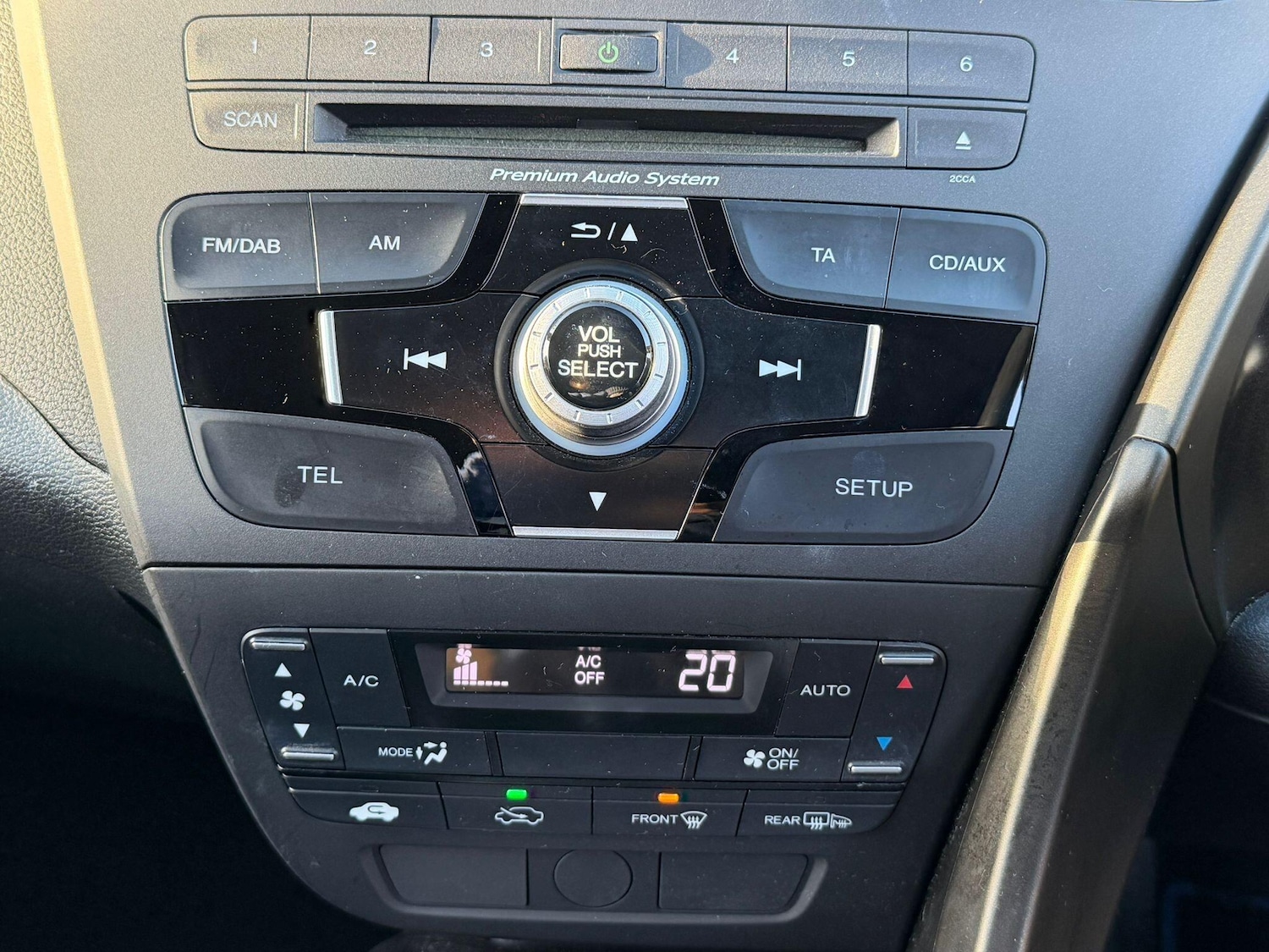 Used Honda Civic for sale - 77267363: Photo 14