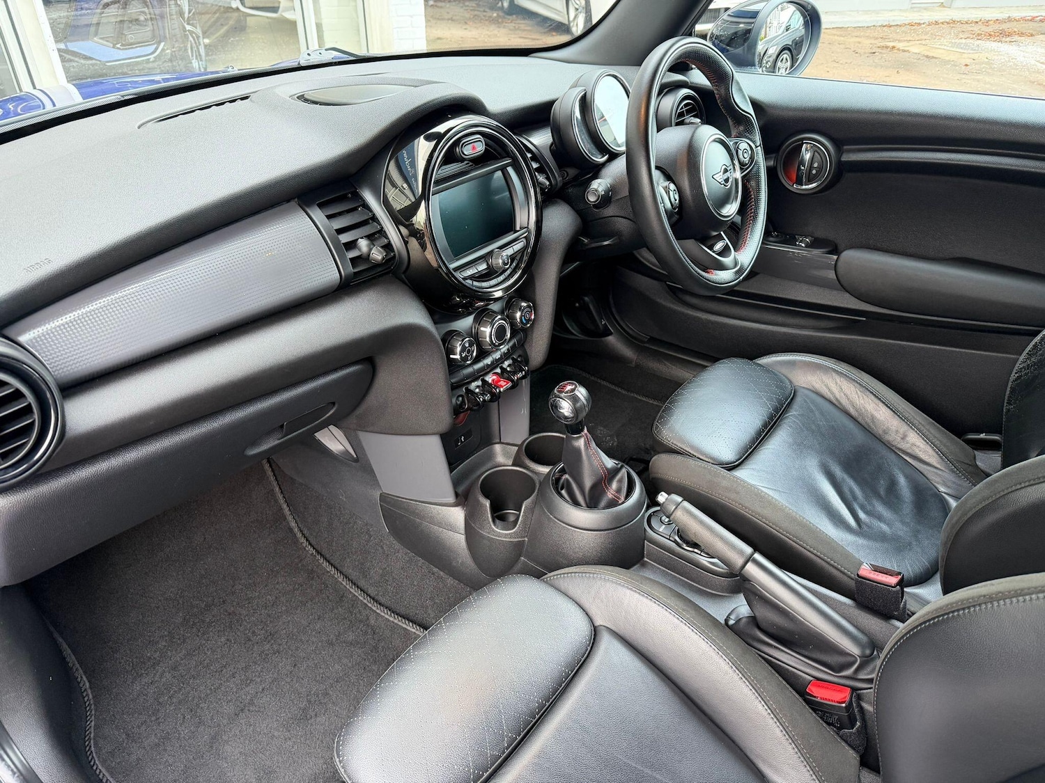 Used MINI Hatch 2019 for sale - 77119628: Photo 6