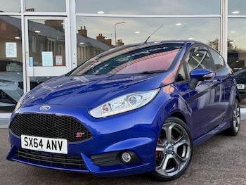 Used Ford Fiesta 2015 for sale - 77082067: Photo
