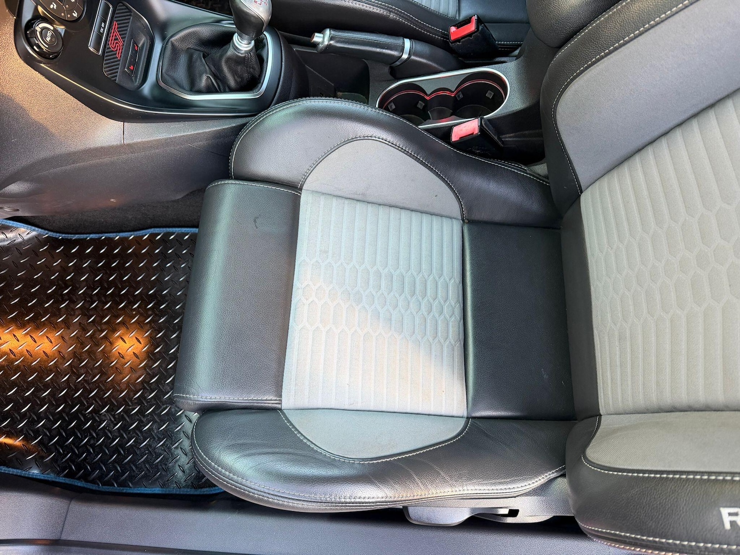 Used Ford Fiesta 2015 for sale - 77082067: Photo 23