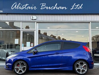 Used Ford Fiesta 2015 for sale - 77082067: Photo