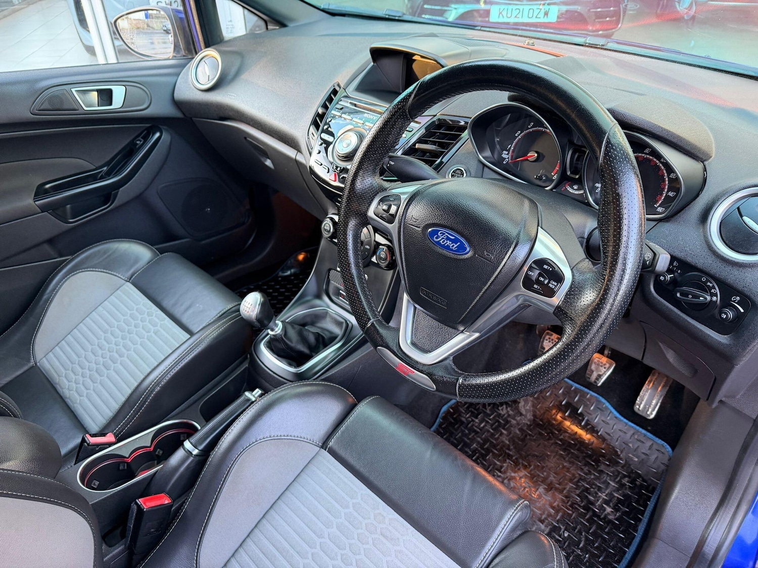 Used Ford Fiesta 2015 for sale - 77082067: Photo 8