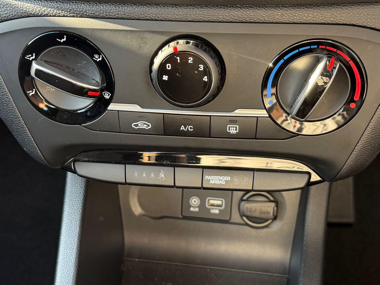 Used Hyundai i20 2018 for sale - 76647513: Photo 12