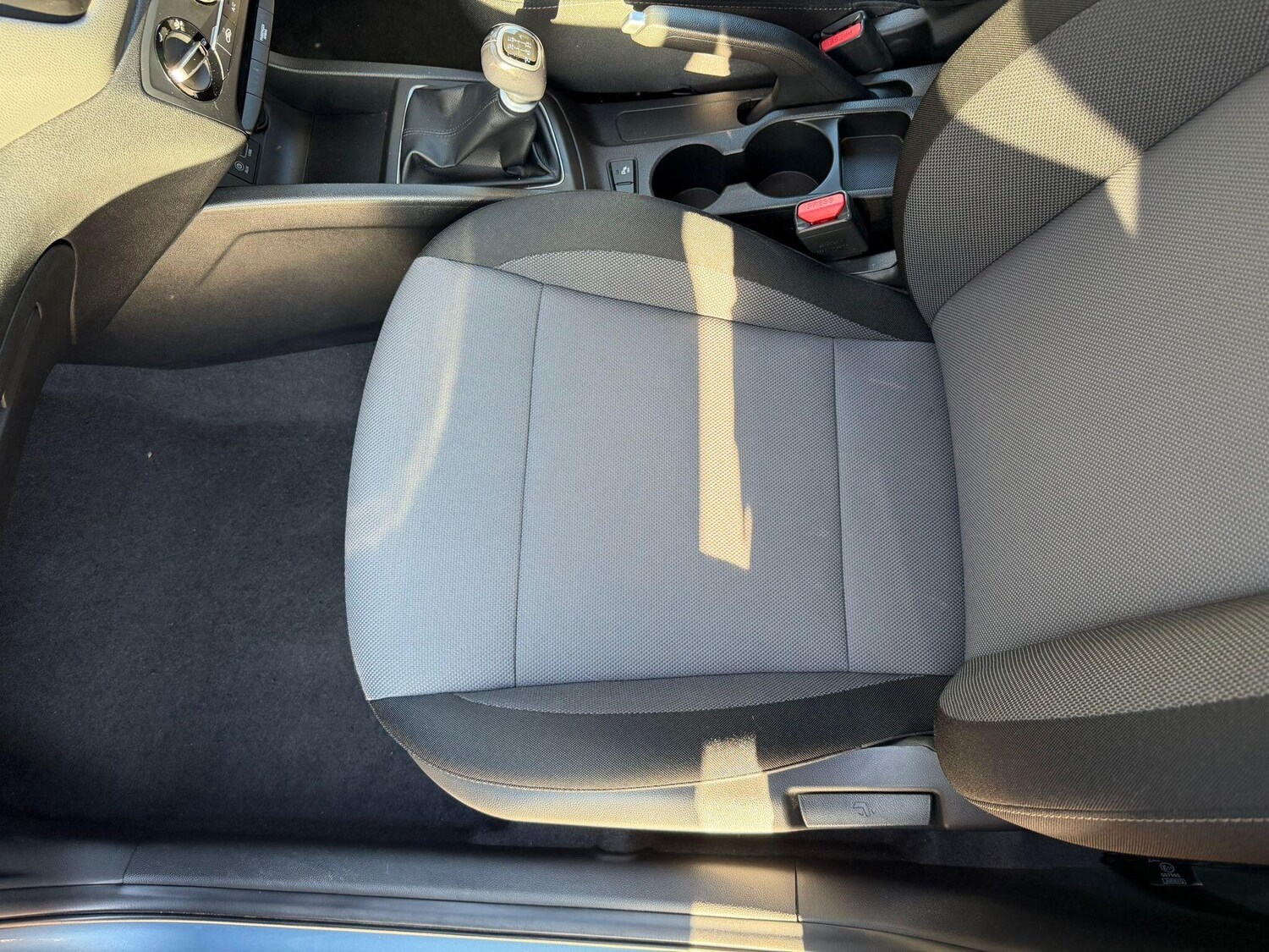 Used Hyundai i20 2018 for sale - 76647513: Photo 24