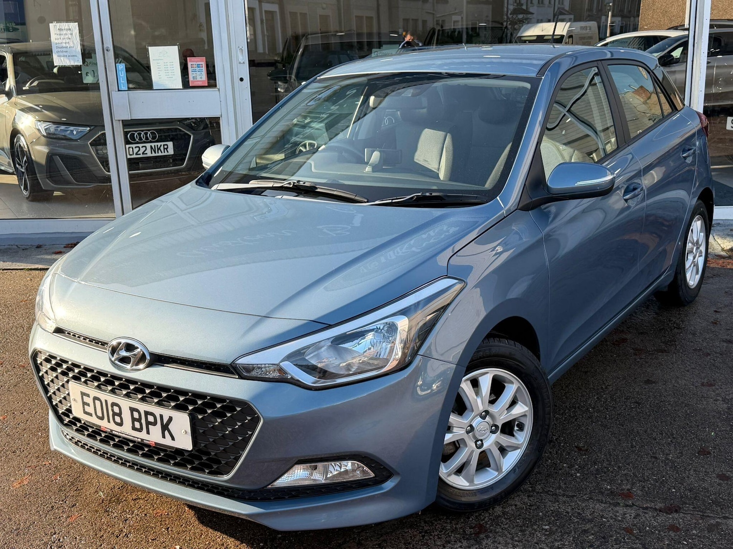 Used Hyundai i20 2018 for sale - 76647513: Photo 4