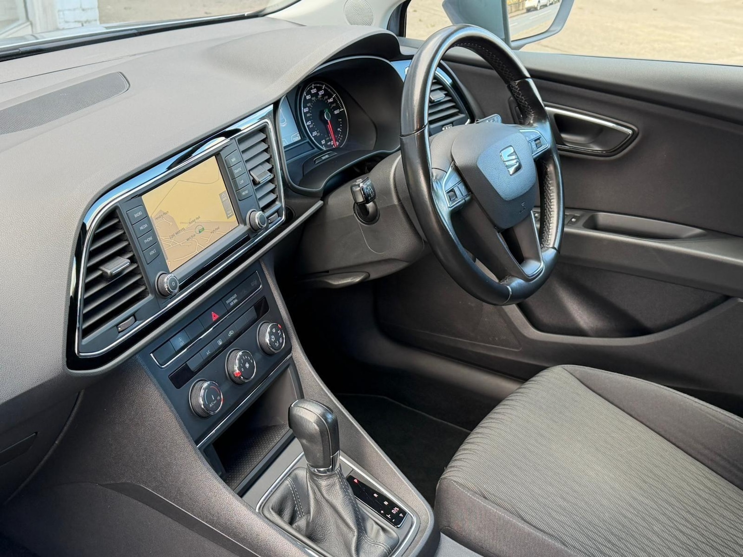 Used SEAT Leon 2016 for sale - 78019891: Photo 4