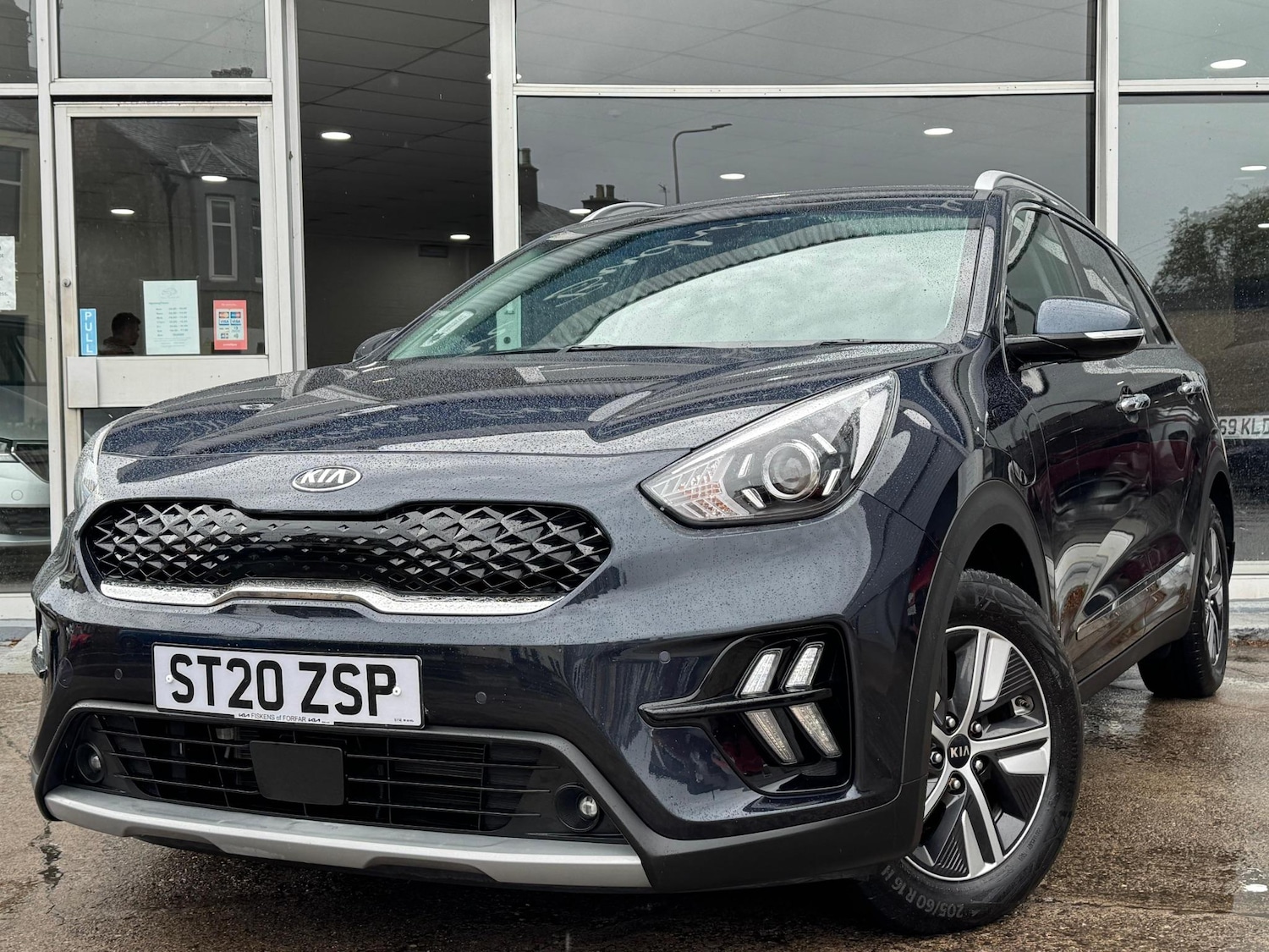 Used Kia Niro 2020 for sale - 76647488: Photo 1