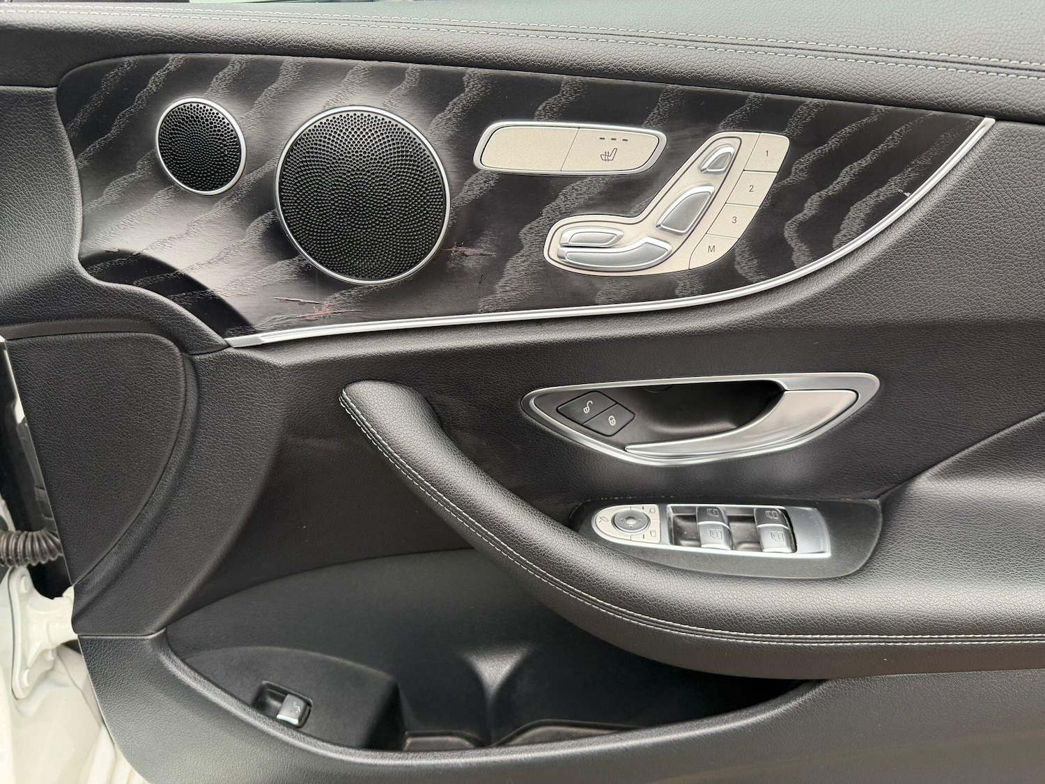 Used Mercedes-Benz E Class 2019 for sale - 77142949: Photo 16