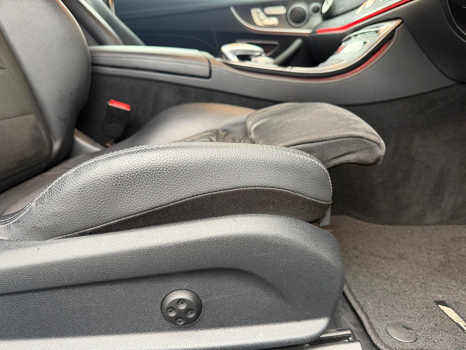 Used Mercedes-Benz E Class 2019 for sale - 77142949: Photo 27