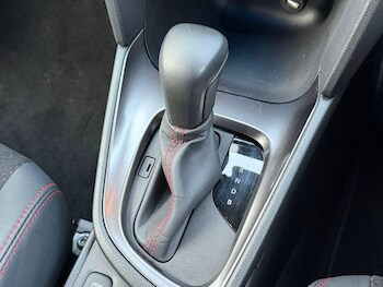 Used Toyota Yaris Cross 2023 for sale - 77524469: Photo