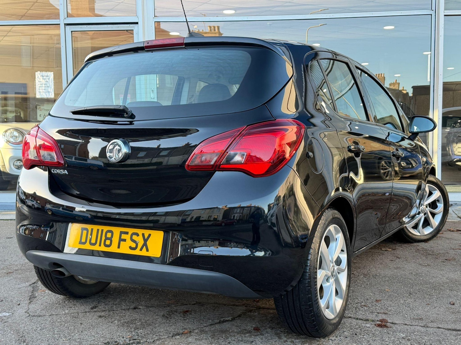 Used Vauxhall Corsa 2018 for sale - 76701887: Photo 3