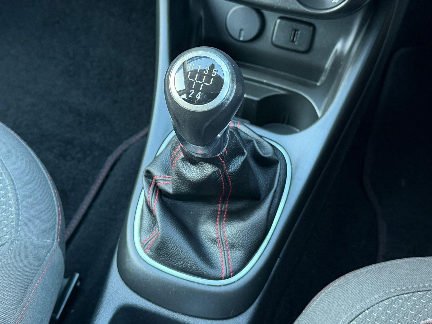 Used Vauxhall Corsa 2018 for sale - 76701887: Photo 4