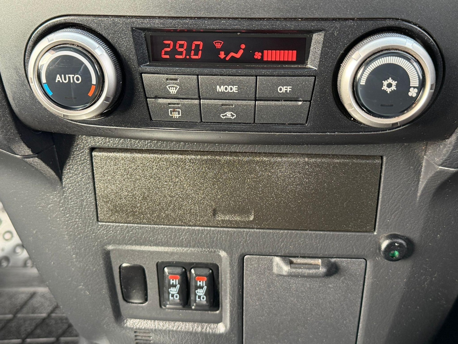 Used Mitsubishi Shogun 2014 for sale - 77377550: Photo 12