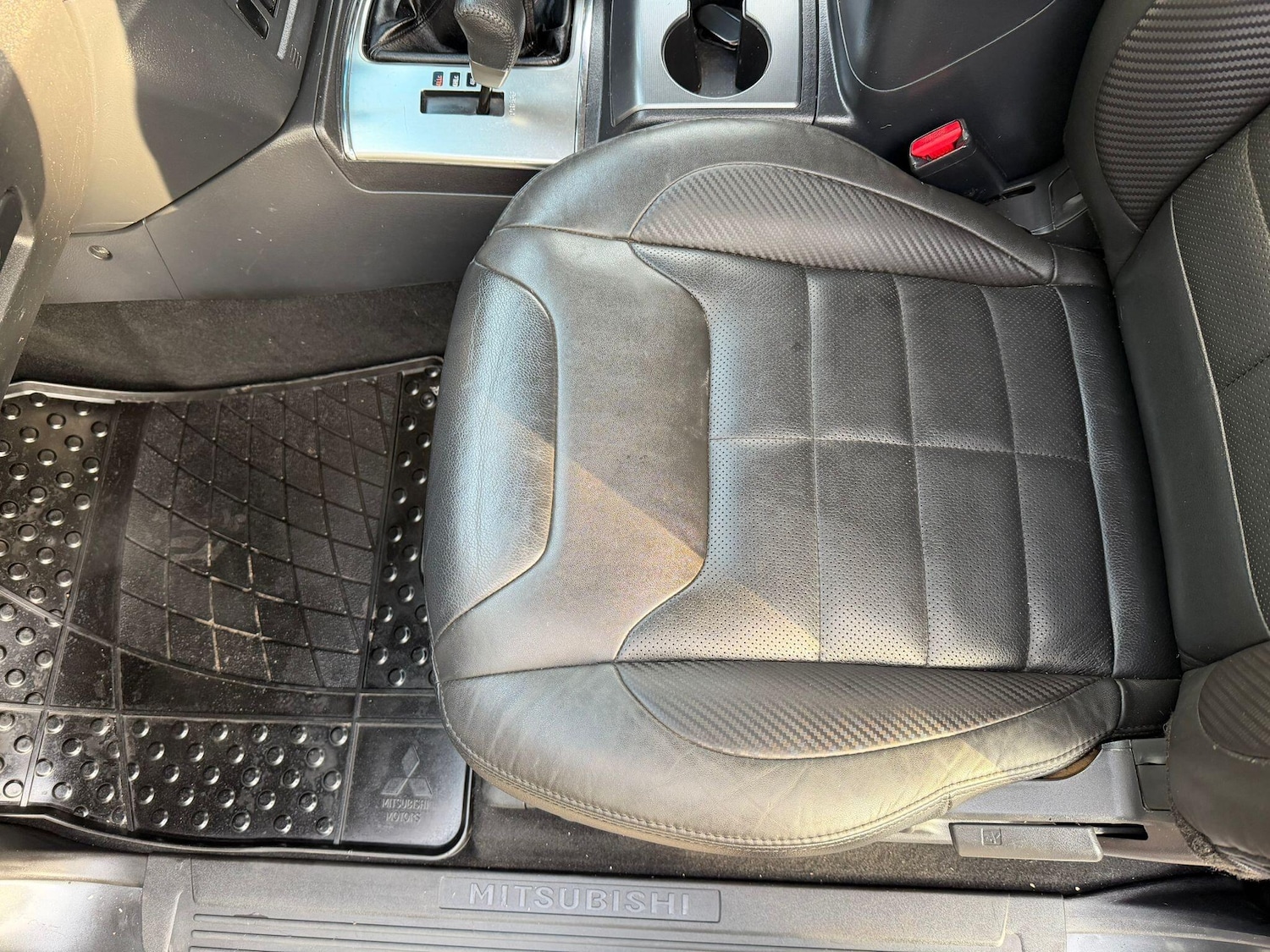 Used Mitsubishi Shogun 2014 for sale - 77377550: Photo 25