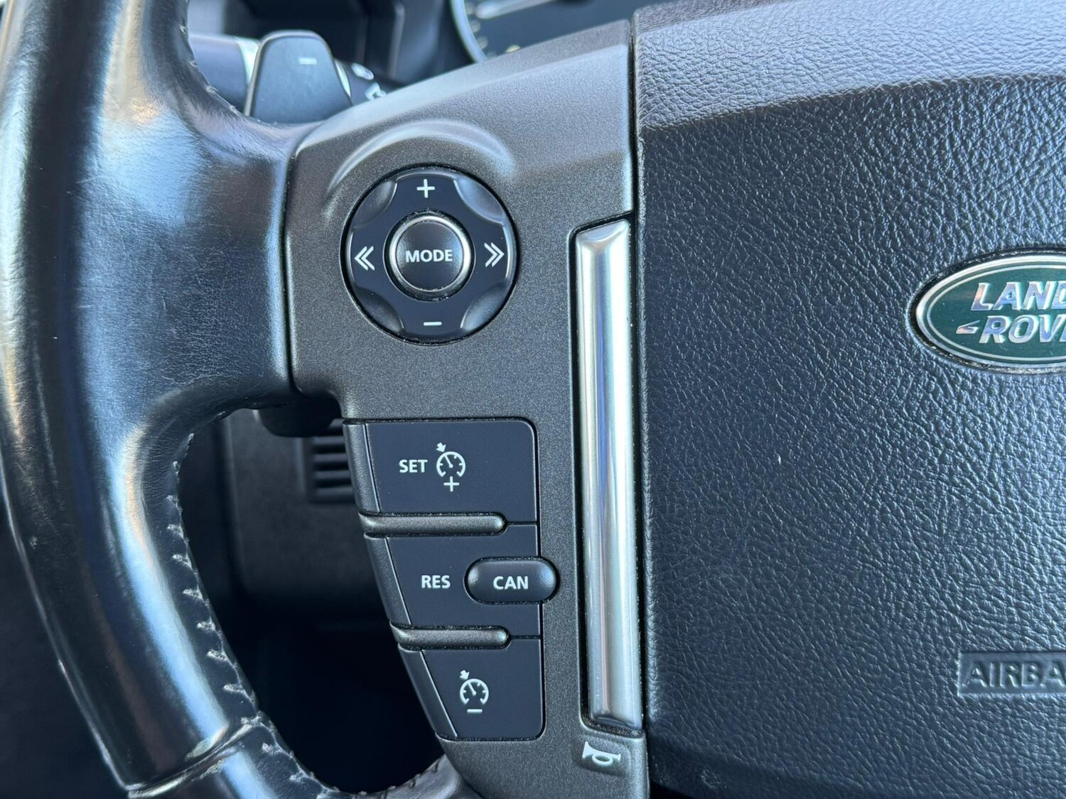 Used Land Rover Discovery 2014 for sale - 76647553: Photo 18