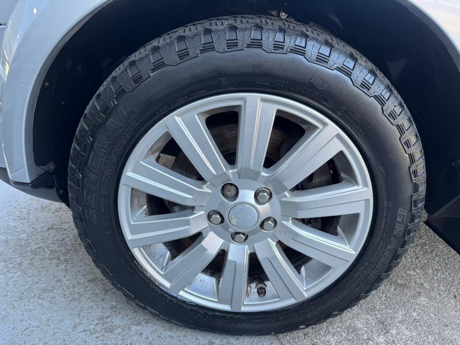 Used Land Rover Discovery 2014 for sale - 76647553: Photo 22