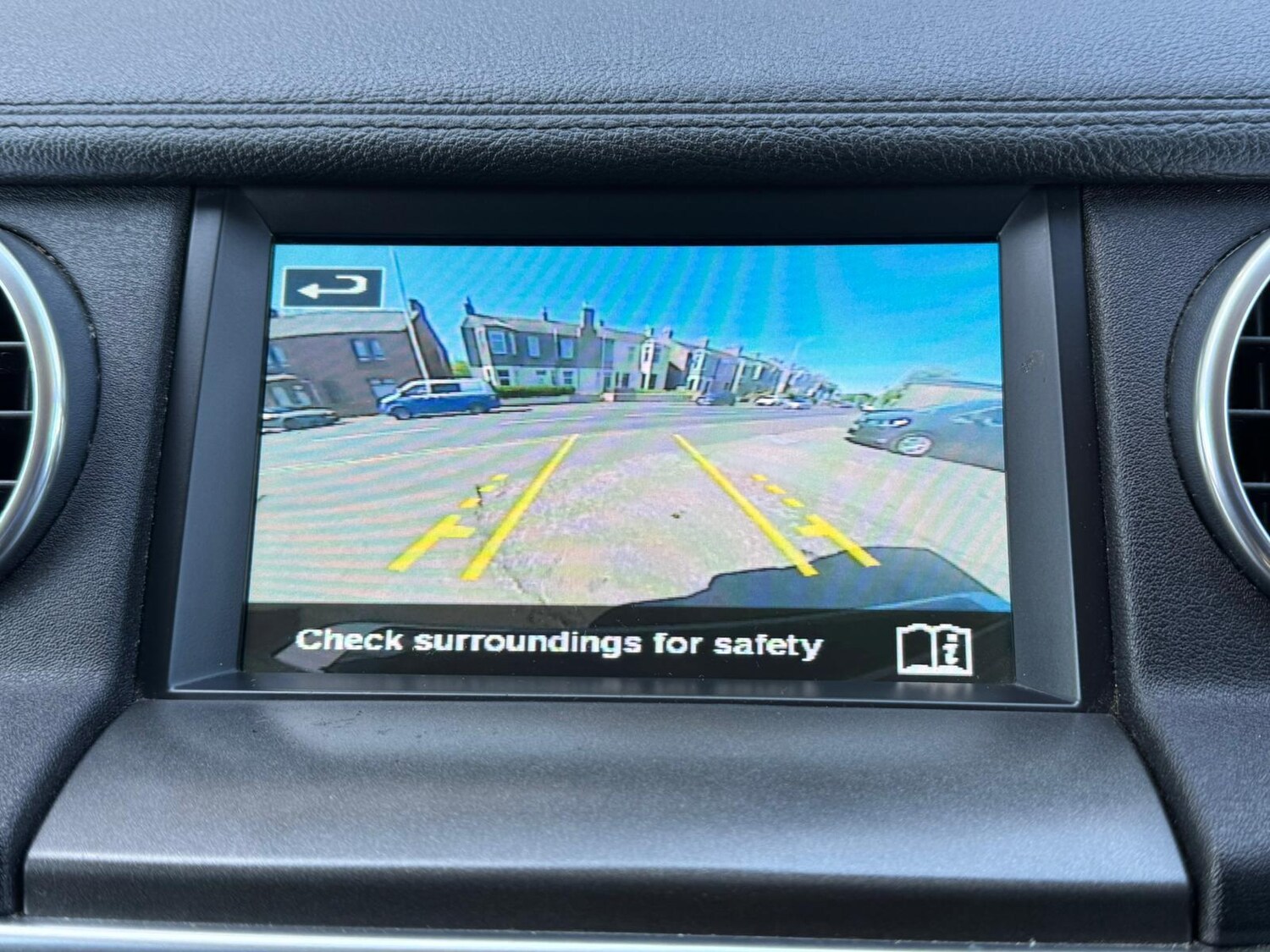 Used Land Rover Discovery 2014 for sale - 76647553: Photo 26