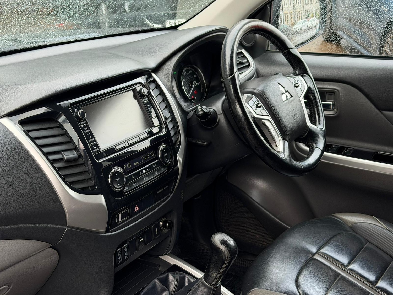 Used Mitsubishi L200 2017 for sale - 76647543: Photo 18