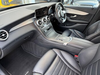 Used Mercedes-Benz GLC 2021 for sale - 76996866: Photo