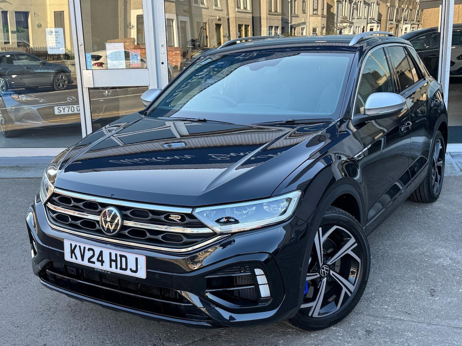 Used Volkswagen T-Roc 2024 for sale - 76647544: Photo 5