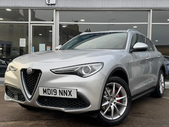 Used Alfa Romeo Stelvio 2019 for sale - 76647614: Photo