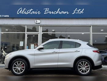 Used Alfa Romeo Stelvio 2019 for sale - 76647614: Photo