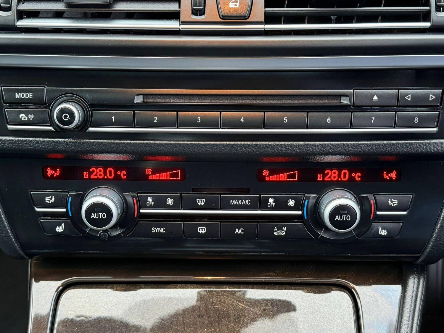 Used BMW 5 Series 2015 for sale - 76647609: Photo 23