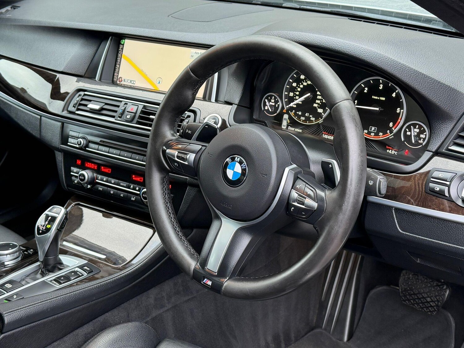 Used BMW 5 Series 2015 for sale - 76647609: Photo 27