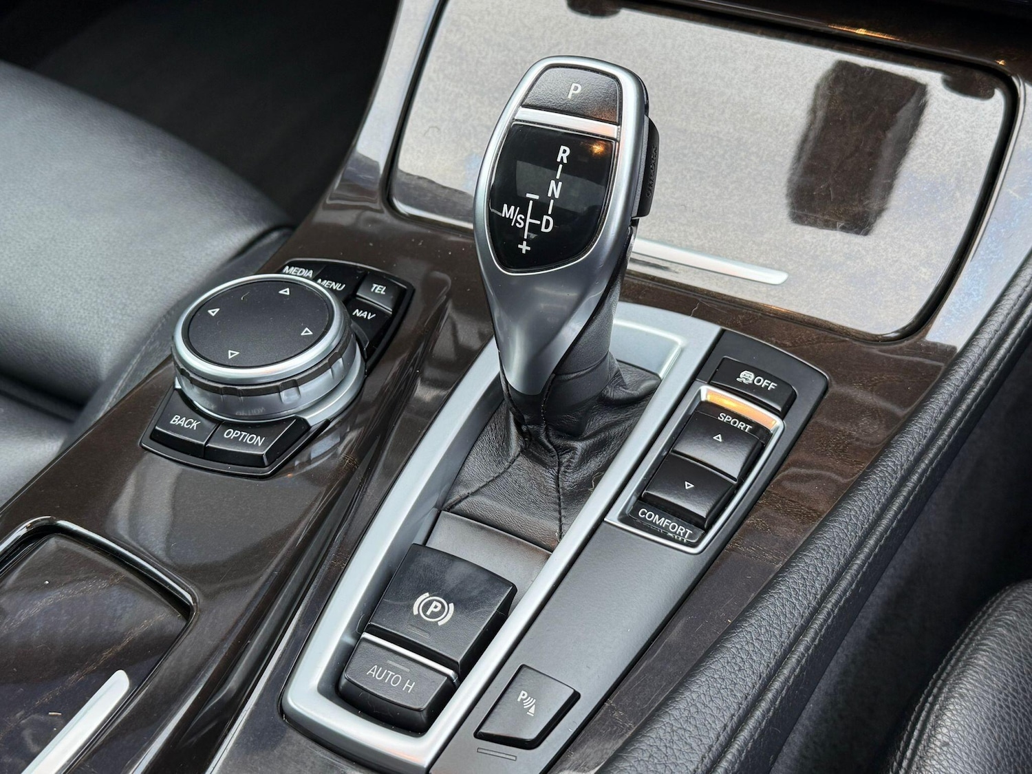 Used BMW 5 Series 2015 for sale - 76647609: Photo 5