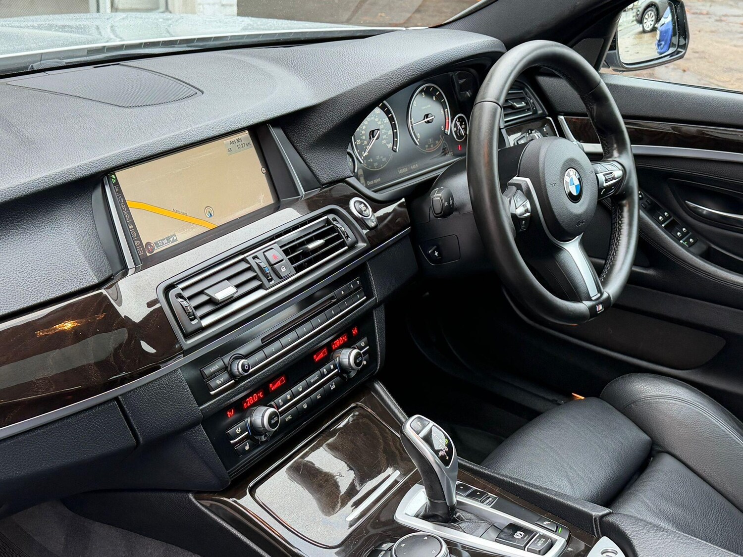 Used BMW 5 Series 2015 for sale - 76647609: Photo 6