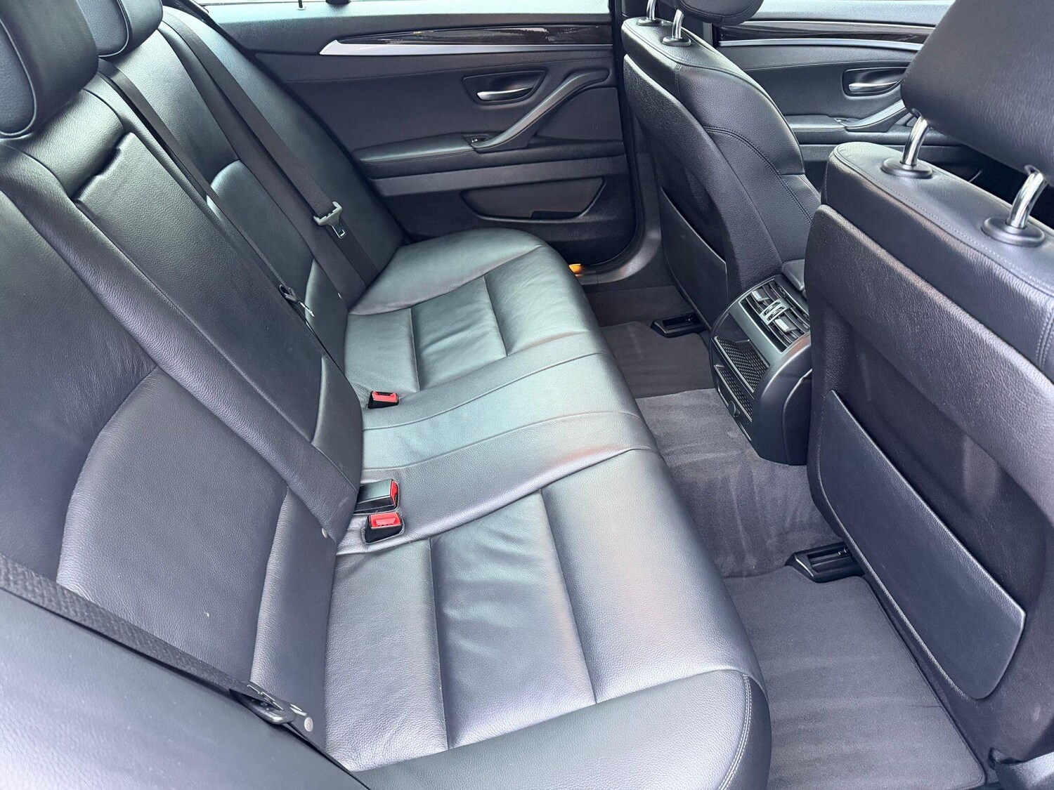 Used BMW 5 Series 2015 for sale - 76647609: Photo 9