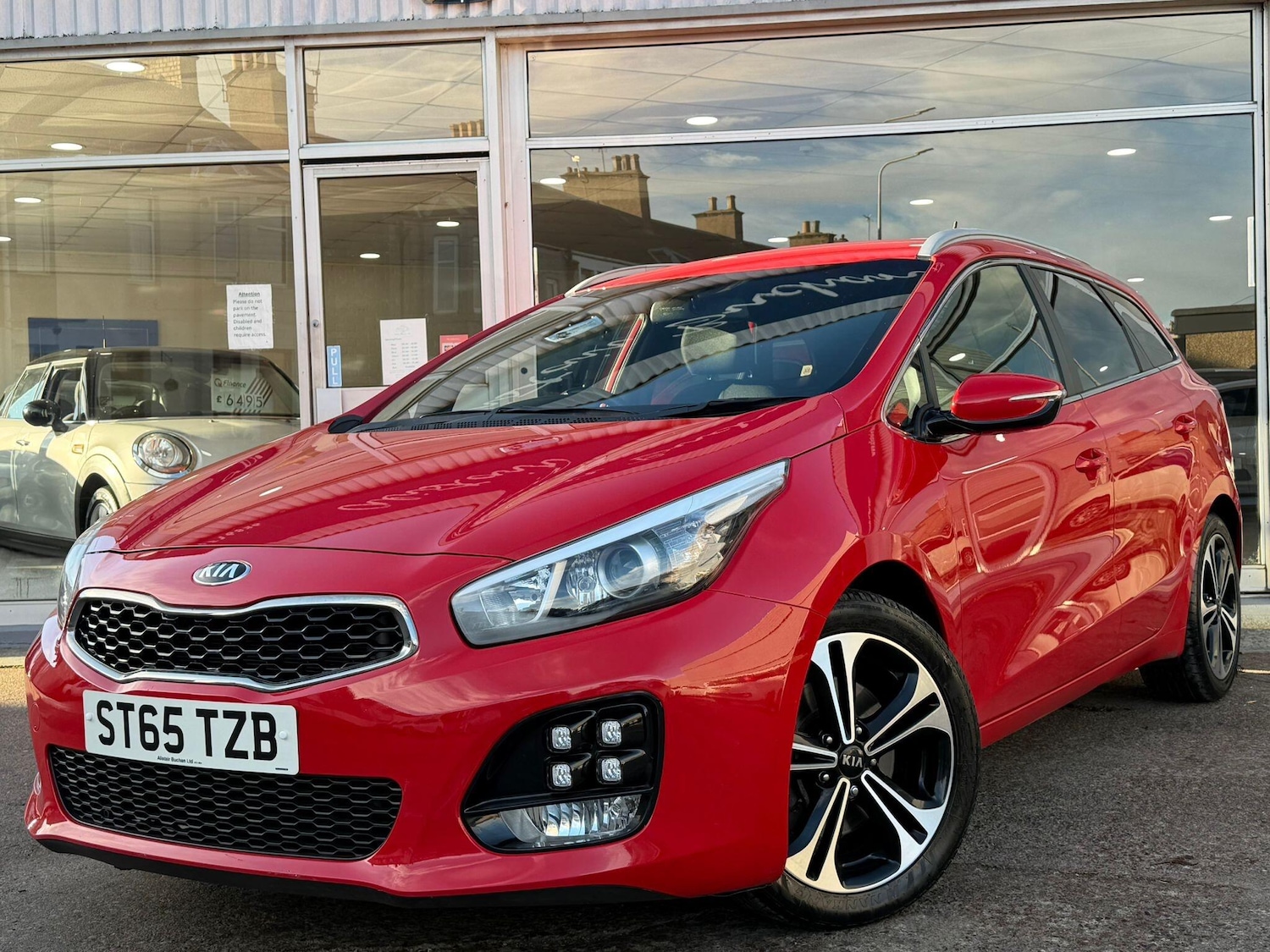 Used Kia Ceed 2016 for sale - 76645440: Photo 1