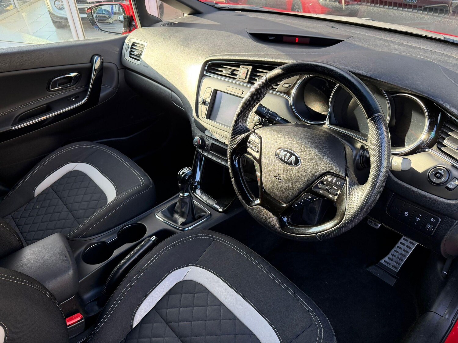 Used Kia Ceed 2016 for sale - 76645440: Photo 7