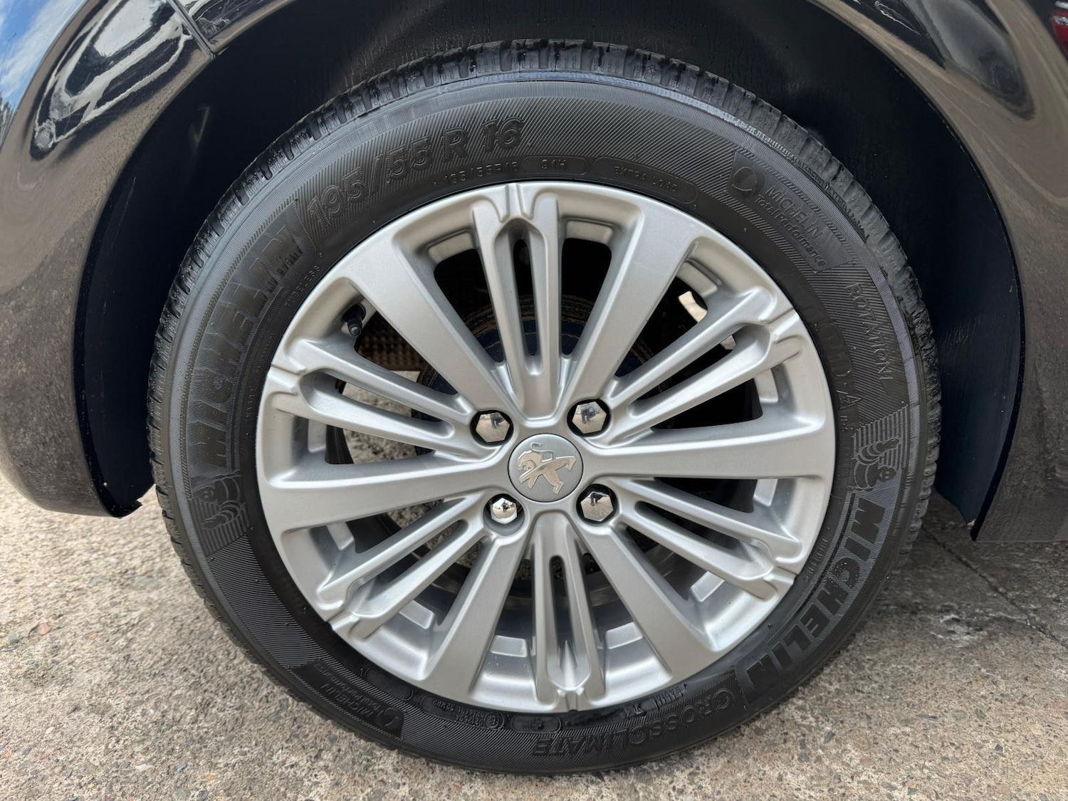 Used Peugeot 208 2017 for sale - 77411678: Photo 16