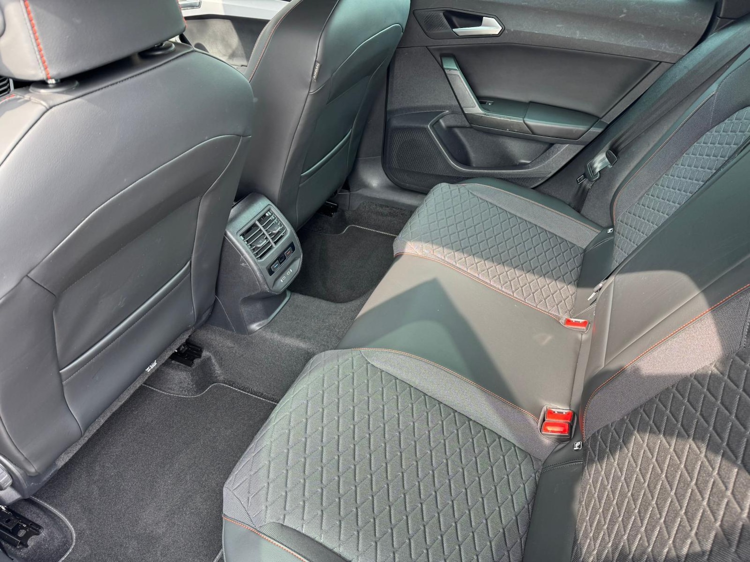 Used SEAT Leon 2021 for sale - 76647591: Photo 8