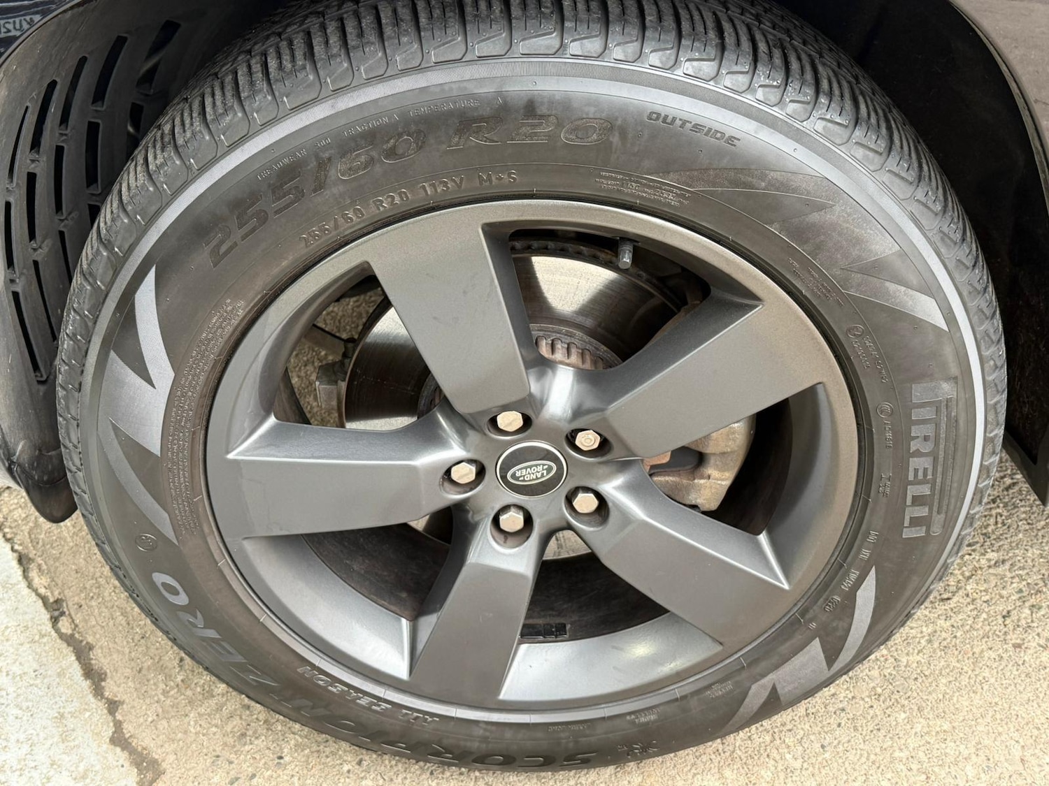 Used Land Rover Defender 2022 for sale - 77377126: Photo 27